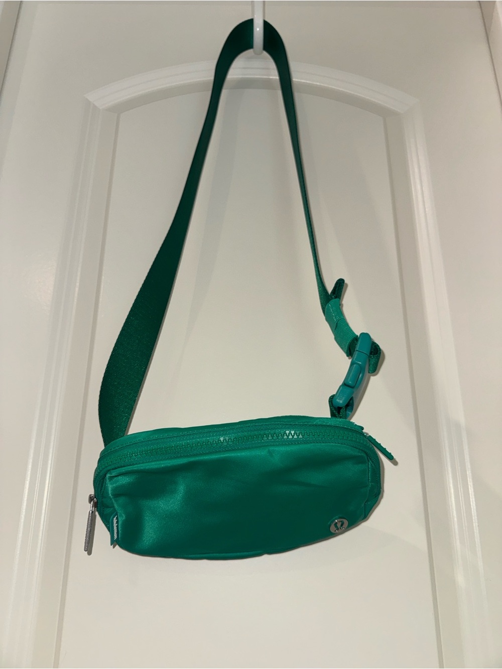 Lululemon Everywhere Belt Bag 1L (Green)